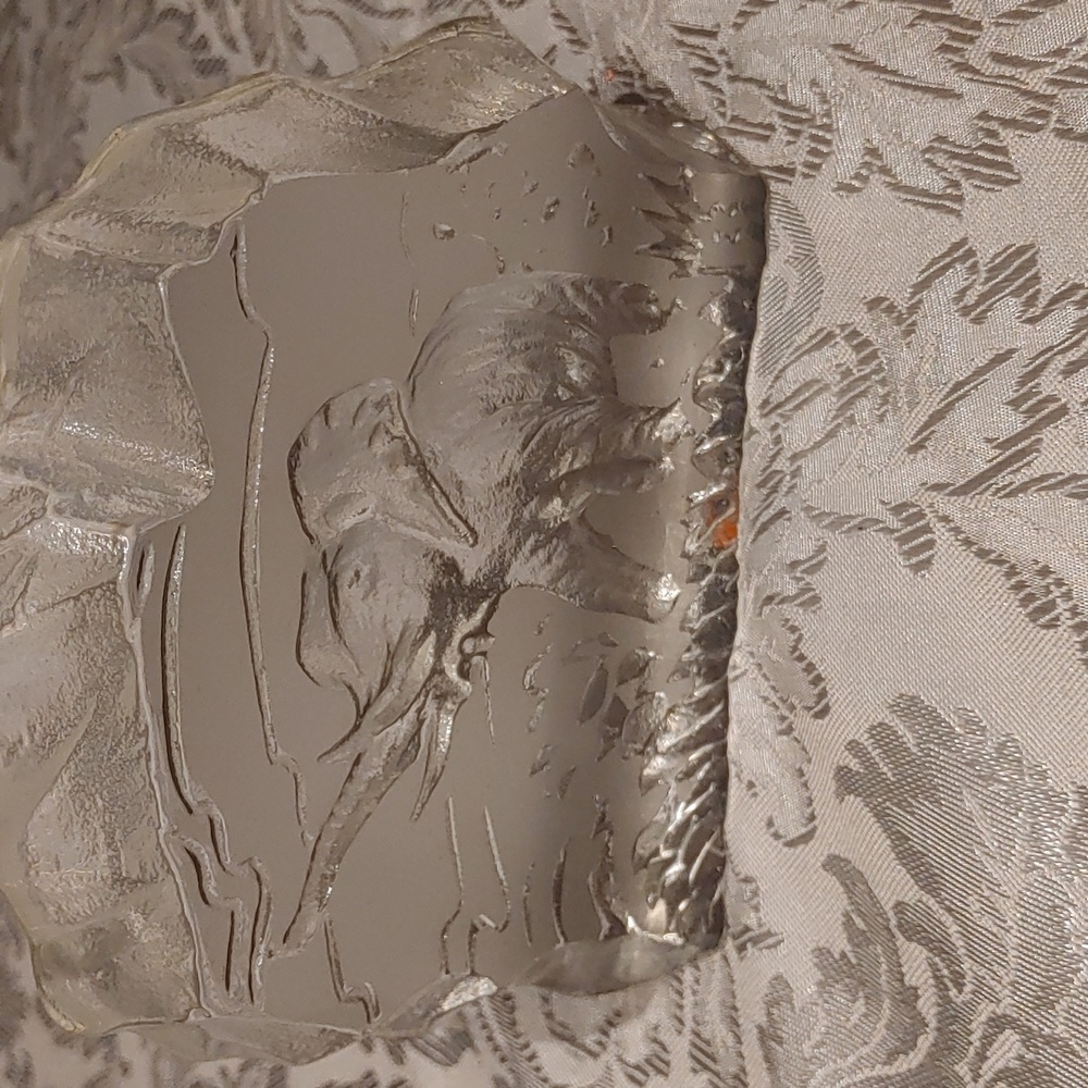3/$30 Kelonia Crystal Etched Elephant